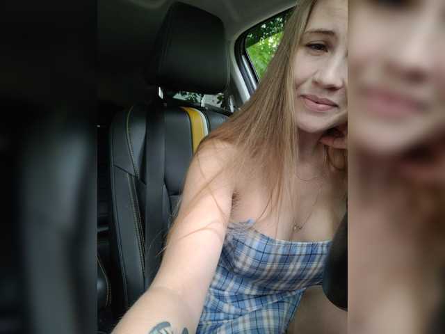 Vysílací screenshoty LEILA-ANGELL