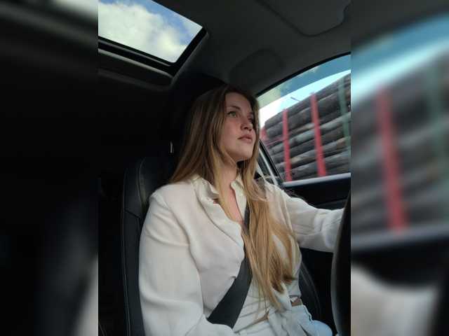 Vysílací screenshoty LEILA-ANGELL