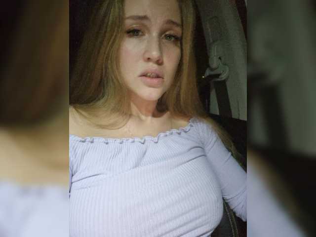 Vysílací screenshoty LEILA-ANGELL