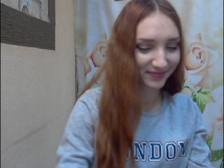 Fotky -mila-la do you want to make friends with me?)undressing in group chat
