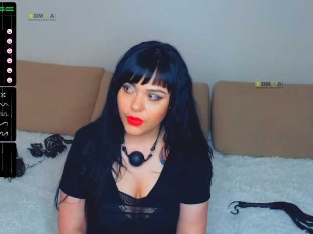 Fotky -MirKiss- Hello everyone, I’m Miroslava! Put love in the upper right corner, Lovense (Lush) in me, works from 2 tokens random 20 tokens, see the parameters in the profile. I go to a group or full privat!