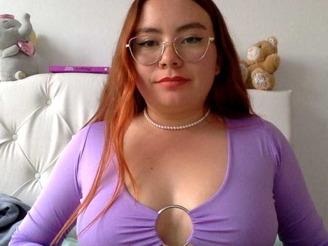 Fotky -SweetDevil- WELLCOME big and small devils to my HELL!! I love make this inferno the best erotic place in BONGACAMS!!!! I don't make explicit - I just want to have fun in a different way. But some things put me so hot.. you know what!