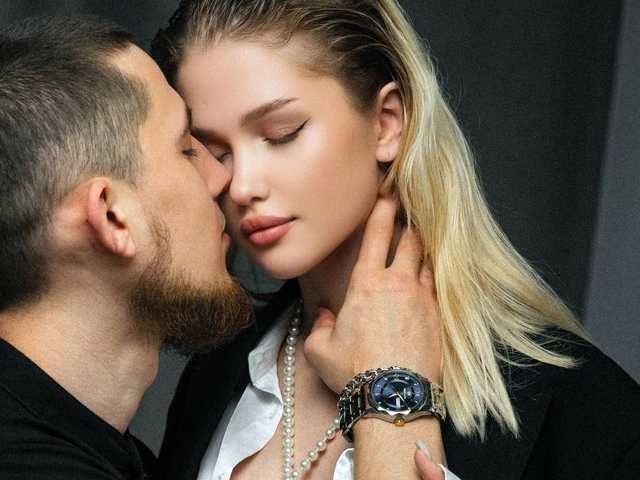 Fotografie profilu -The-sweet-couple-