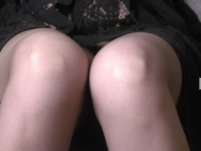 Fotky 33mistress33 Serve at my silky legs. Pm 25. #pantyhose#heels#humiliation#feet#strapon#joi#cei#sph#cbt#edge#sissy#feminization##chastity#cuckold