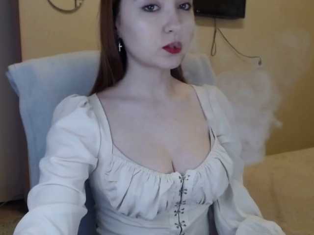 Fotky 69herQueen69 526 is left until the show starts! show with wax on the naked body