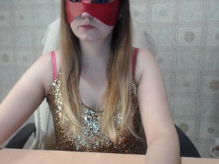 Fotky 777Lora777 200 tokens and I make a sweet and funny dancing 2-3 minutes!