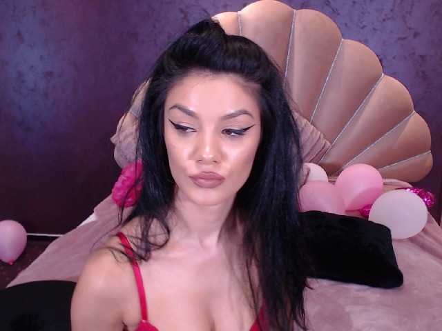Fotky AaliyahVoss Cumshow @ 4254 ! New and ready to have fun! #new #brunette #cumshow #skinny #strip #lush #lovense