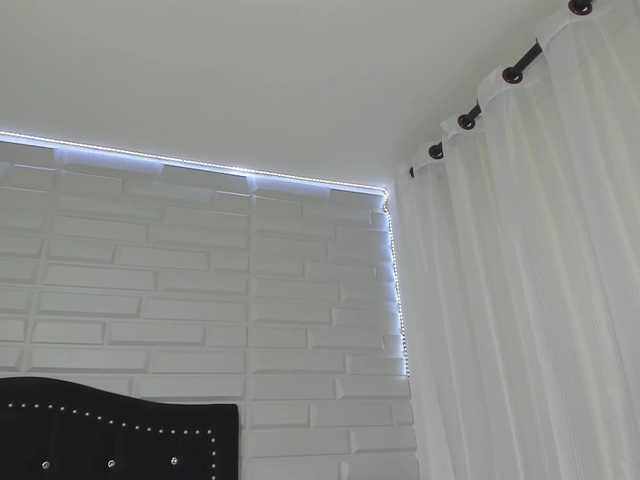 Vysílací screenshoty Abby-Stone