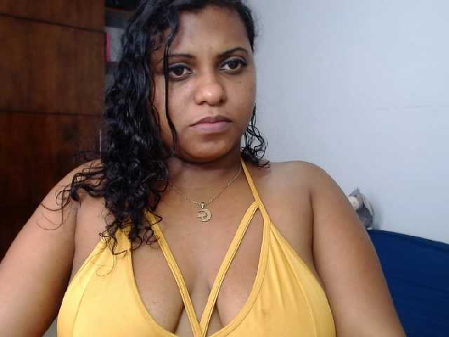 Fotky AbbyLunna1 hot latina girl wants you to help her squirt # big tits # big ass # black pussy # suck # playful mouth # cum with me mmmm