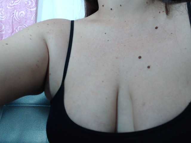 Fotky acadiarisque Make me horny with lovense!-pvt open- #latina #natural #squirt #lovense #feet