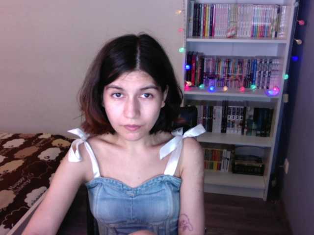 Vysílací screenshoty acidwaifu