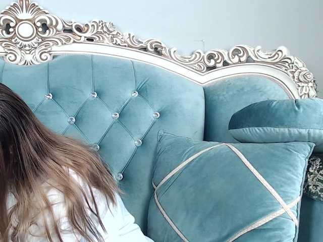 Vysílací screenshoty AdalineBlake