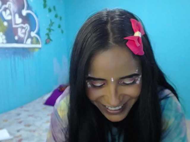 Vysílací screenshoty adarah-smith