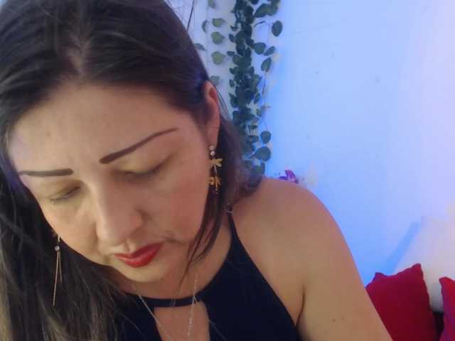 Fotky Addison04 hello, follow me so that bonga enables me on twitter´´the sound of the tokens excites me´´ #mature #milf #bigass #bigboobs #dominatio @total n @sofar @remain