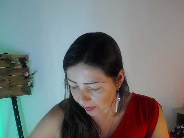 Fotky Addison04 hello, follow me so that bonga enables me on twitter´´the sound of the tokens excites me´´ #mature #milf #bigass #bigboobs #dominatio @total n @sofar @remain