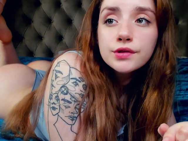 Vysílací screenshoty AdelaKouch