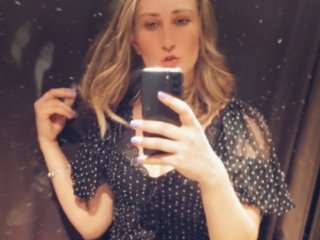 Erotický videochat AdelleSweet