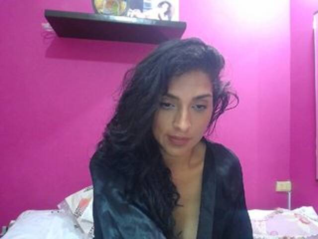 Vysílací screenshoty ADELYNNROSE