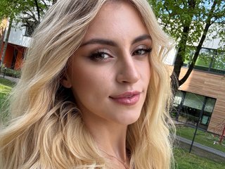 Erotický videochat Adalin_Moore