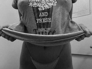 Erotický videochat Affectionat0