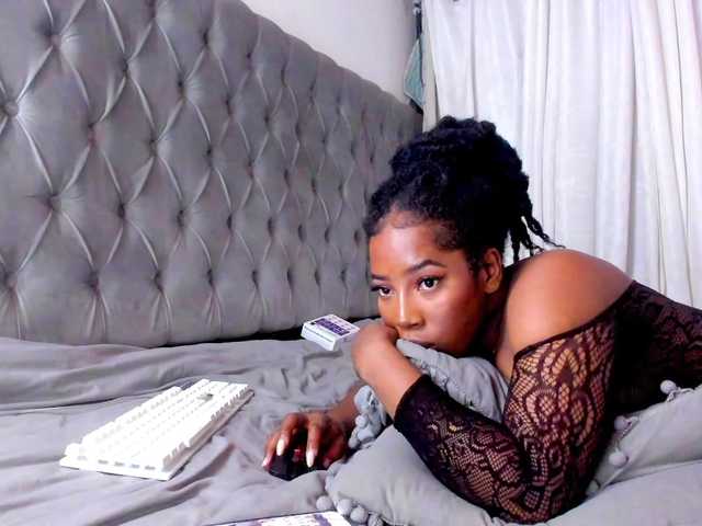 Vysílací screenshoty Afro-goddess