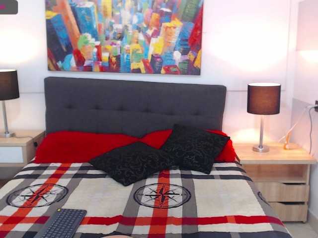 Vysílací screenshoty Agathamonroe