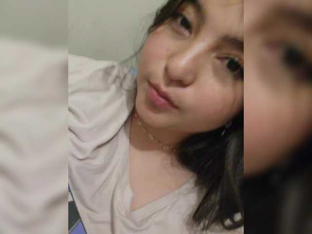 Vysílací screenshoty AhriLittle