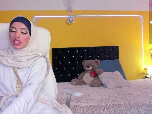 Vysílací screenshoty AishaFadel
