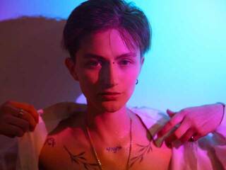 Erotický videochat AkiroFukui