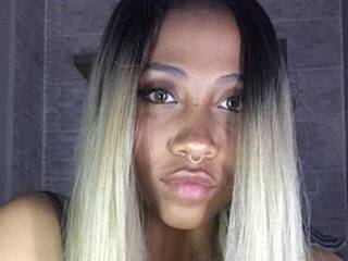 Erotický videochat AlanaBaker