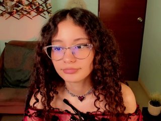 Erotický videochat Alexa-Daddario