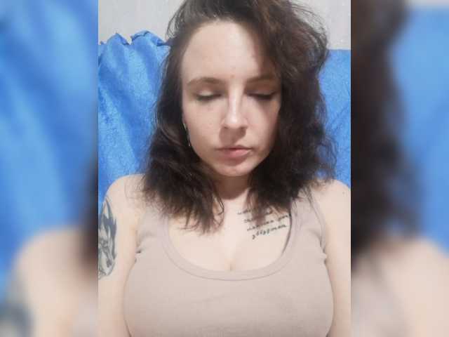 Vysílací screenshoty AlexaLaCrystal