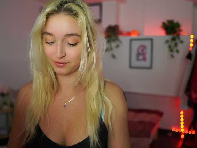 Hi! I am Alexis 20 yrs old teen, with perfect ass, nice tits and very hot sexy dance moves! Lets have fun with me! Water on my white T-shirt at goal!