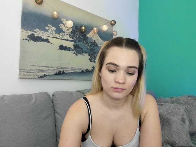 Fotky AlexisTexas18 Another rainy day here, i am here for fun and chat-- naked and cum in pvt xx #18 #blonde #cute #teen #mistress
