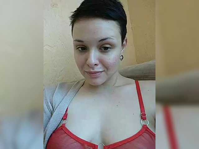 Vysílací screenshoty Katy_Manson