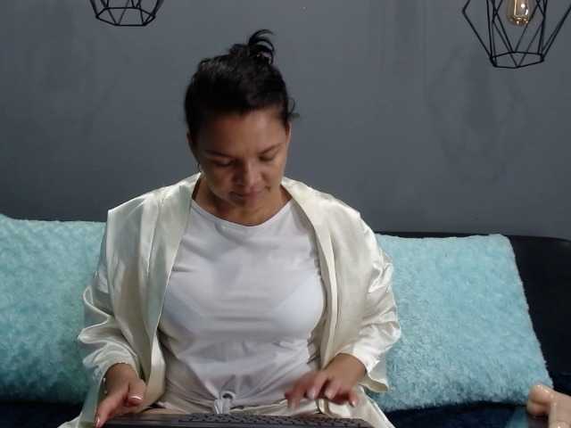 Vysílací screenshoty Alicejonnes