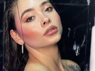 Erotický videochat AlinaKravitz