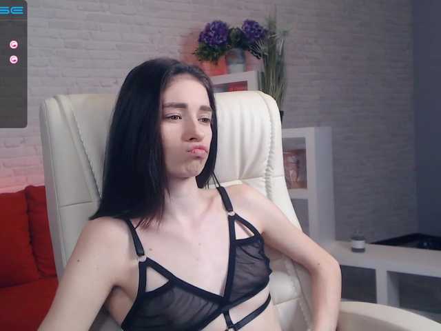 Fotky AlinaMalina Hello guys, welcome to my room 2812 Masturbate pussy in public :smirking 3333 Let's try a new lovens, it will be very hot if you love me) Don't forget to click on the heart in the upper right corner: love Lovens operates from 1 token :love I'm ve