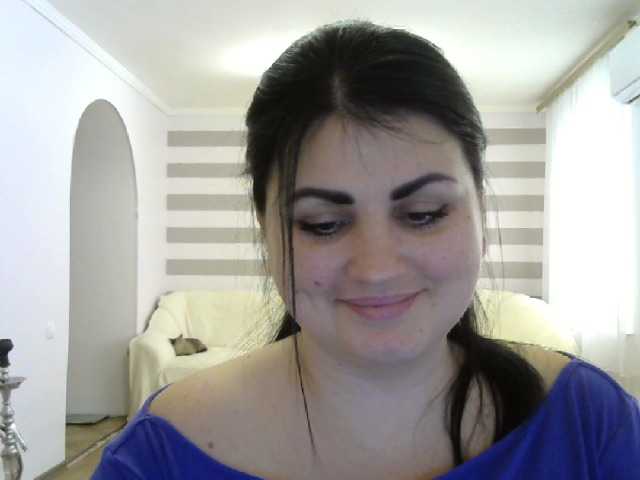 Fotky AlinaVesko I am non nude =)I DO NOT MAKE SHOWS IN MY ROOM IS CHAT ONLY