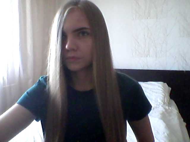Fotky alisekss8 Hello boys!) Glad to see you in my room)) I wanted to share with you, I'm going on a beautiful trip)) fulfill my dream?)