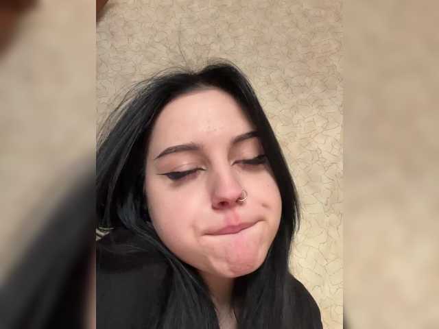 Vysílací screenshoty Alisha-dark