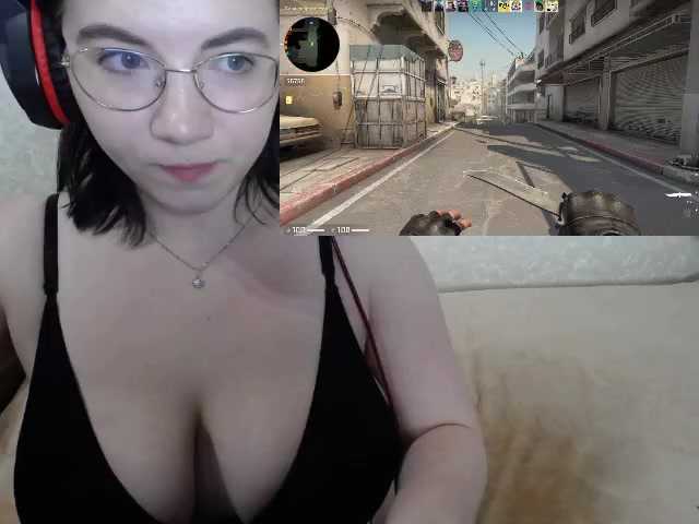 Fotky Beatrix_Kiddo Hello everyone: I'm Alisha, I like to keep the conversation going and your attention. I will be glad for your support and help) I throw all beggars and any negativity into the ban. Lovens from 2 tokens. 32000. left a little - 25657