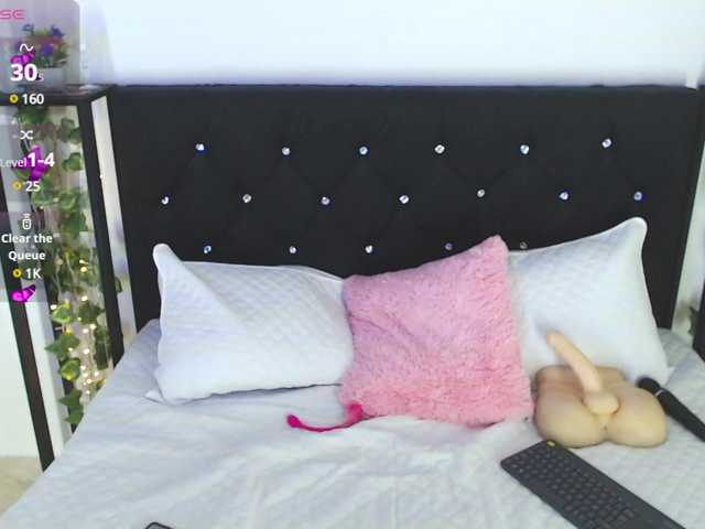 Vysílací screenshoty AllanaMoore