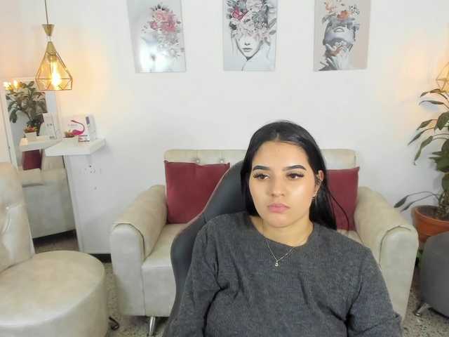 Fotky alondra-saenz Hi guys, I'm new here, follow me and make me cum with your tips!!♥♥♥ toys!800tkns