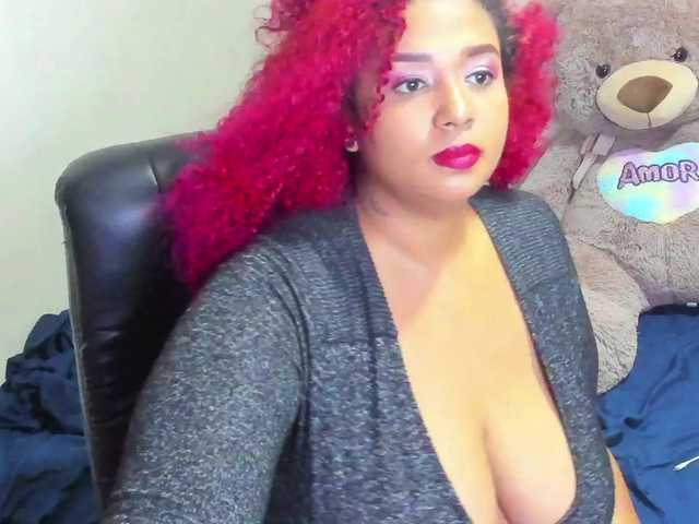 Fotky Amaranthagol1 welcome play time #bbw #lovense #boobs #ass