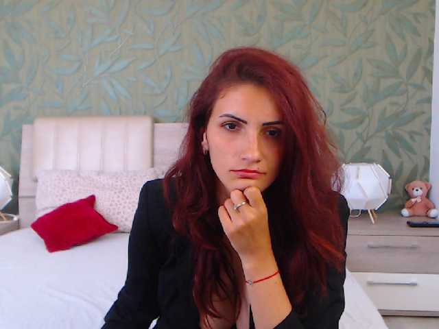 Fotky AminaDangerxx Hello gentelmans! 100tk for flash tits,200 play with boobs,250 show you my ass,300 suck my toy,450 show you my pussy,600 play with dildo on my pussy ,500 undress etc ! And im open for new fantasies.