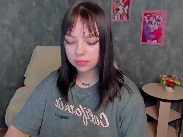 Vysílací screenshoty AminaTaylor