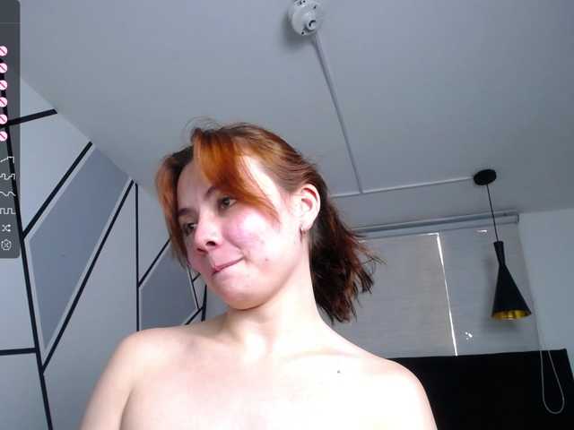Vysílací screenshoty Amy-Calloway