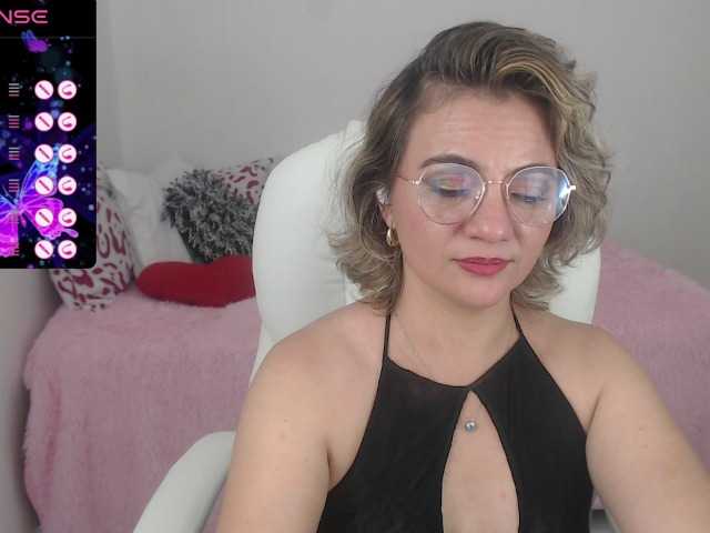 Fotky ana-hotmilf How are we going to have fun today?