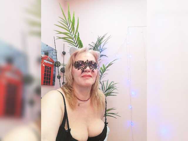 Fotky Annabelle1234 go play which me .....make me wet ... im have luch lush show titts35#show ass45#